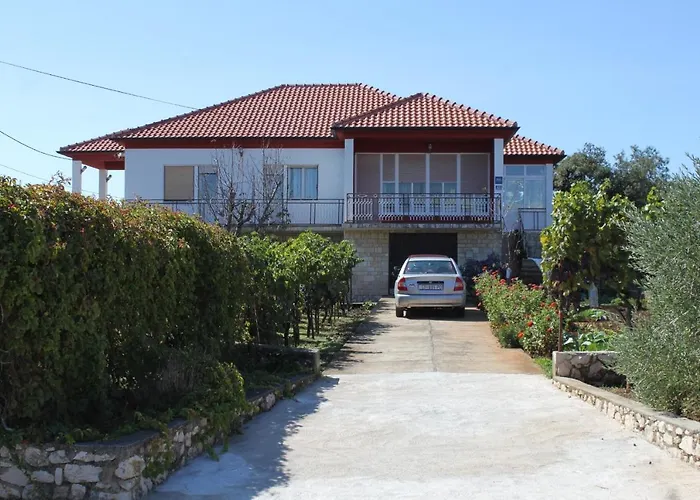 Апартаменты With A Parking Space - 8404 *