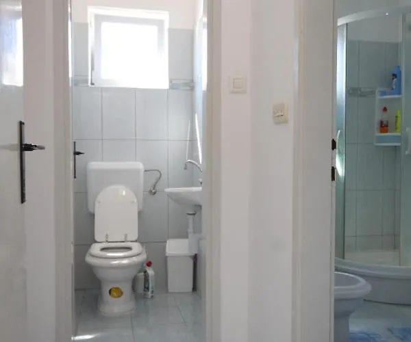 With A Parking Space - 8404 *